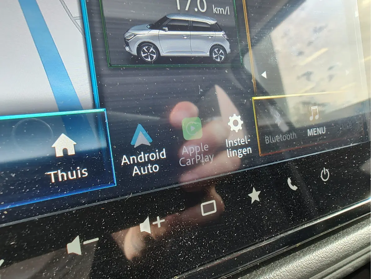 1.2 SELECT SMART HYBRID Navi | Draadloze Carplay | All Season