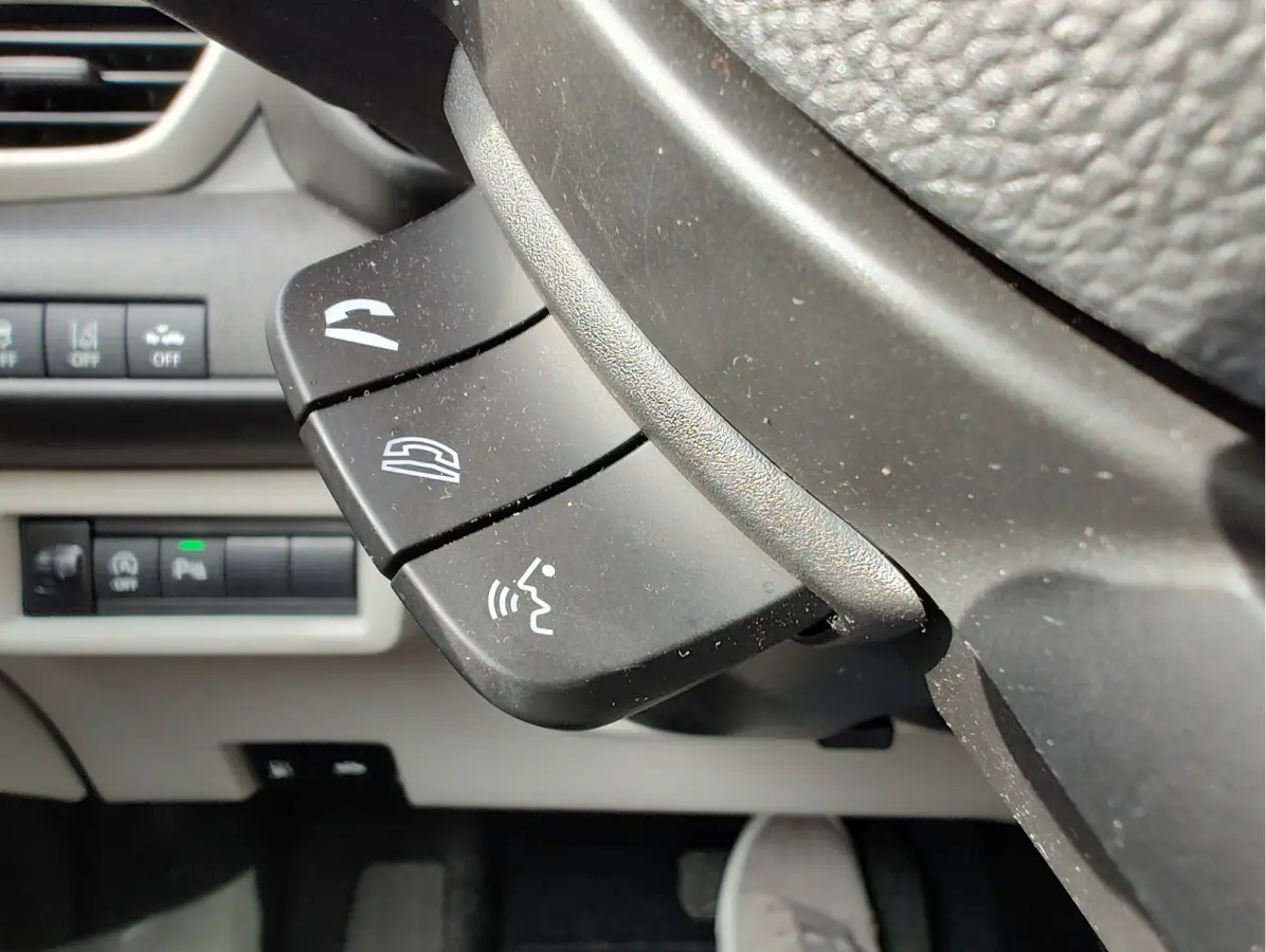 1.2 SELECT SMART HYBRID Navi | Draadloze Carplay | All Season