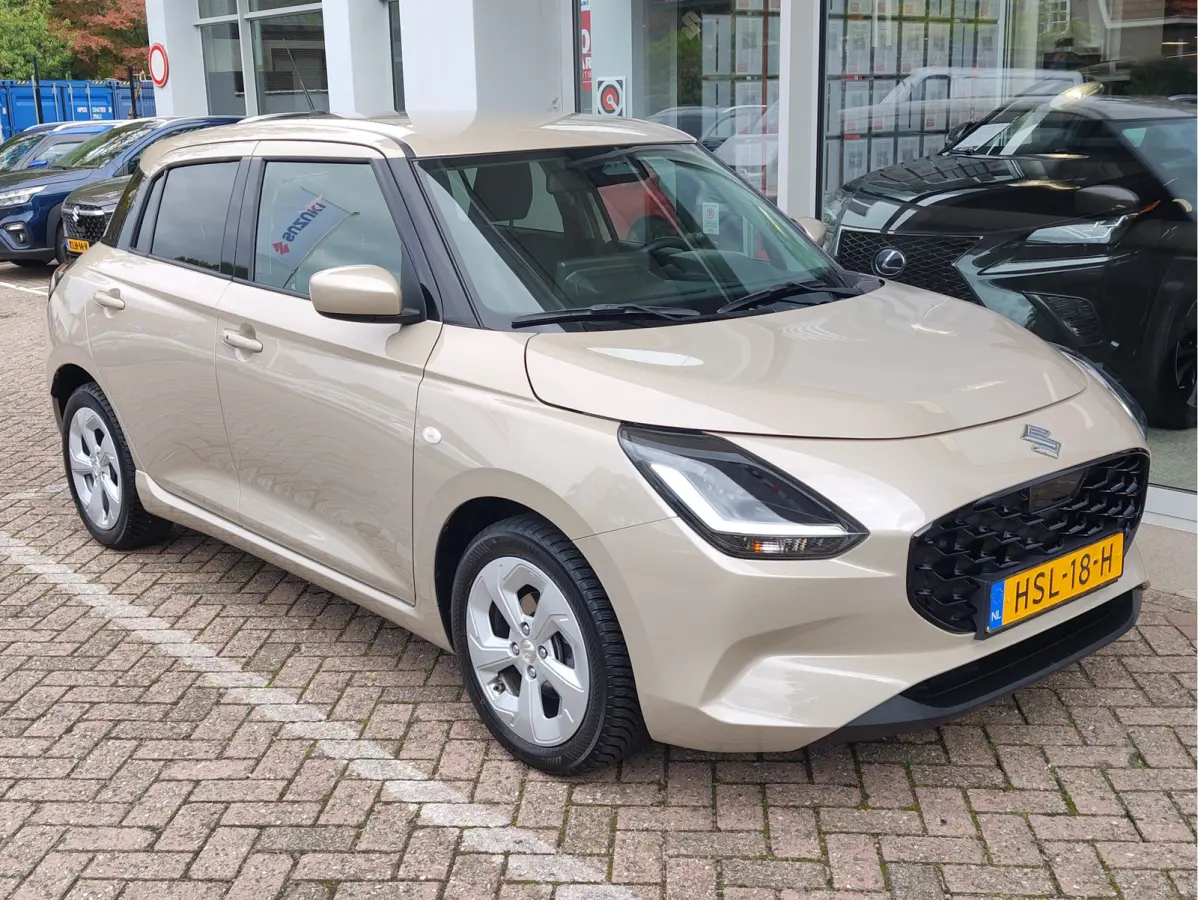1.2 SELECT SMART HYBRID AUTOMAAT Navi | Draadloze Carplay | All Season