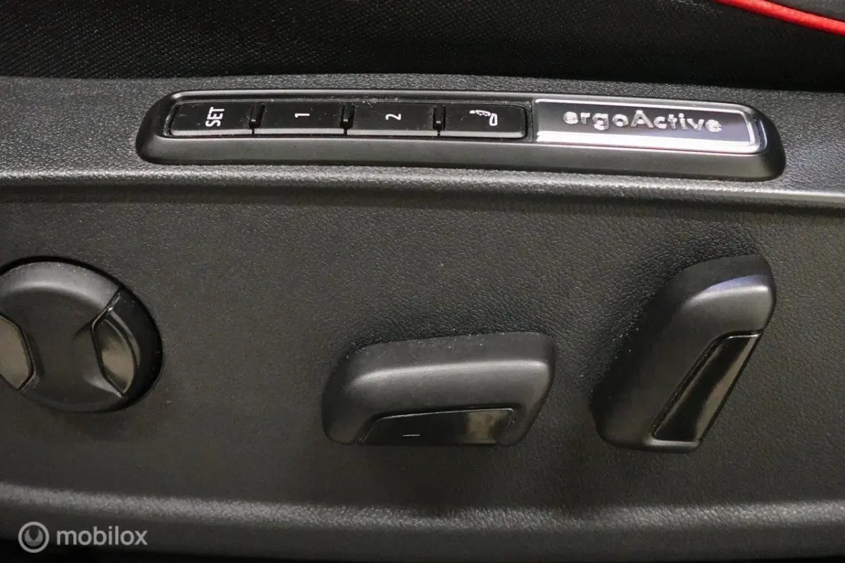 GTX 4Motion 77 kWh Sport plus, massage, trek