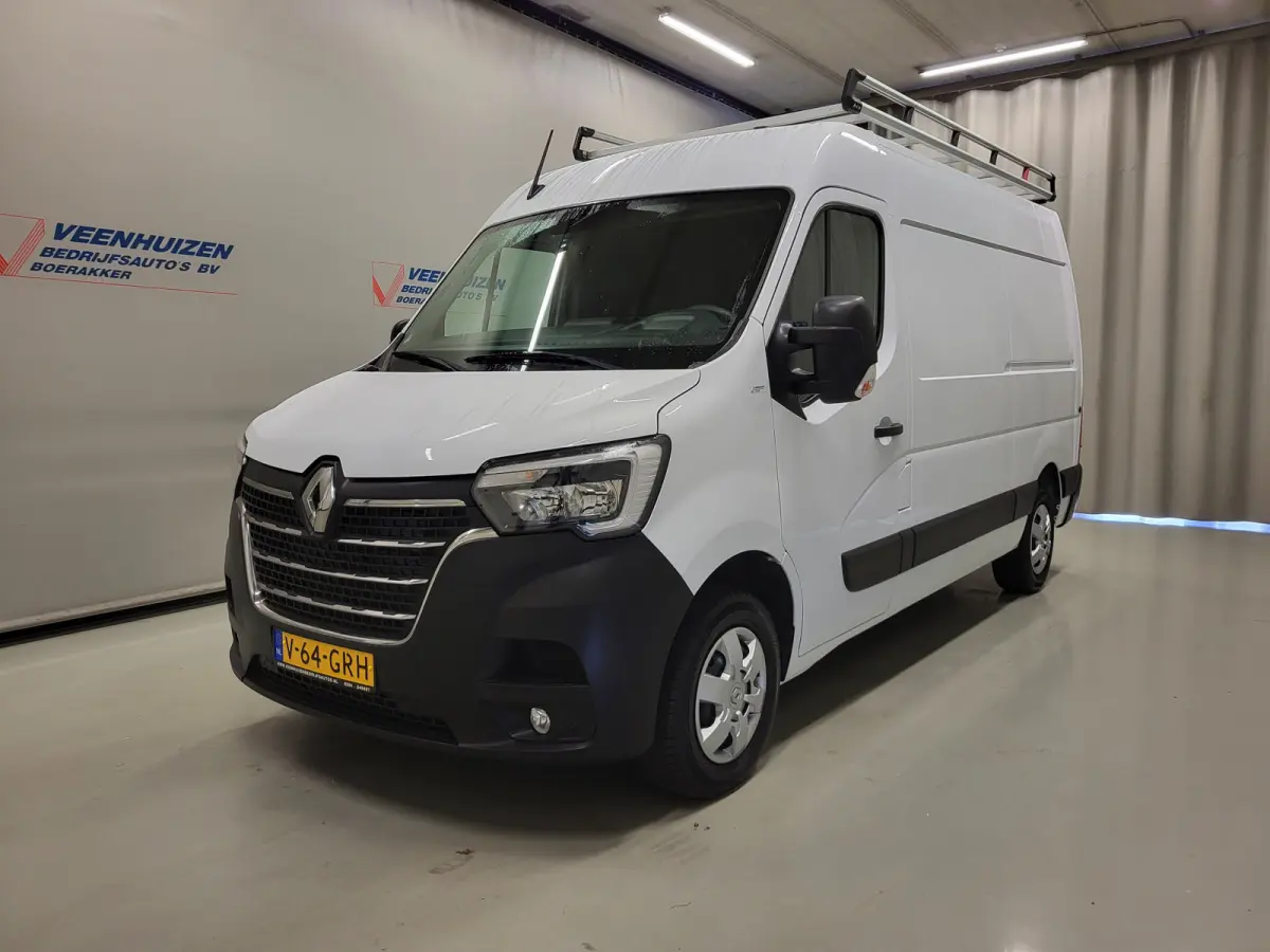 2.3dCi 135pk L2/H2 Euro 6!