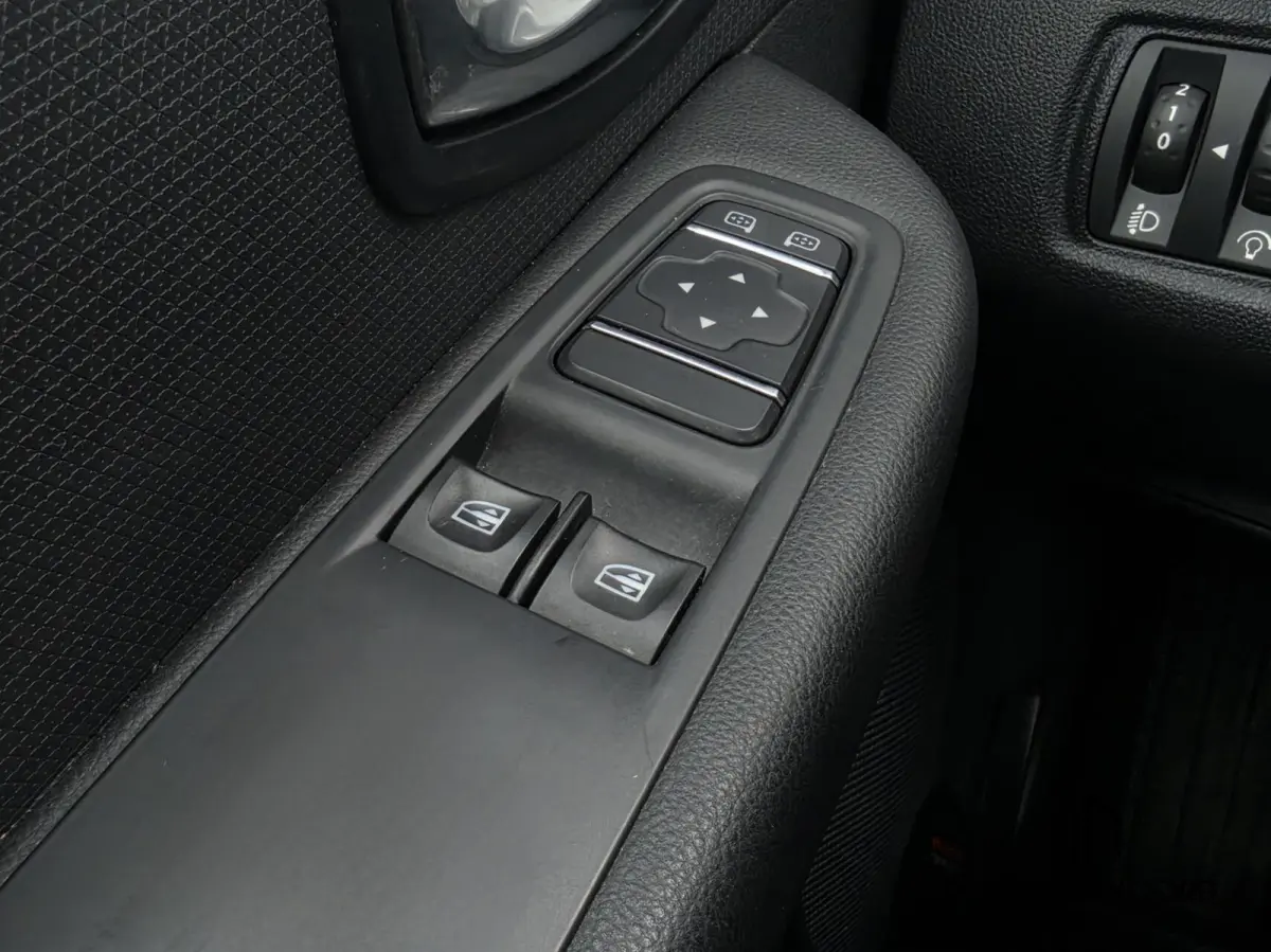 0.9 TCe Limited|Airco|Cruise|Navi|DAB+|Lmv|Led|