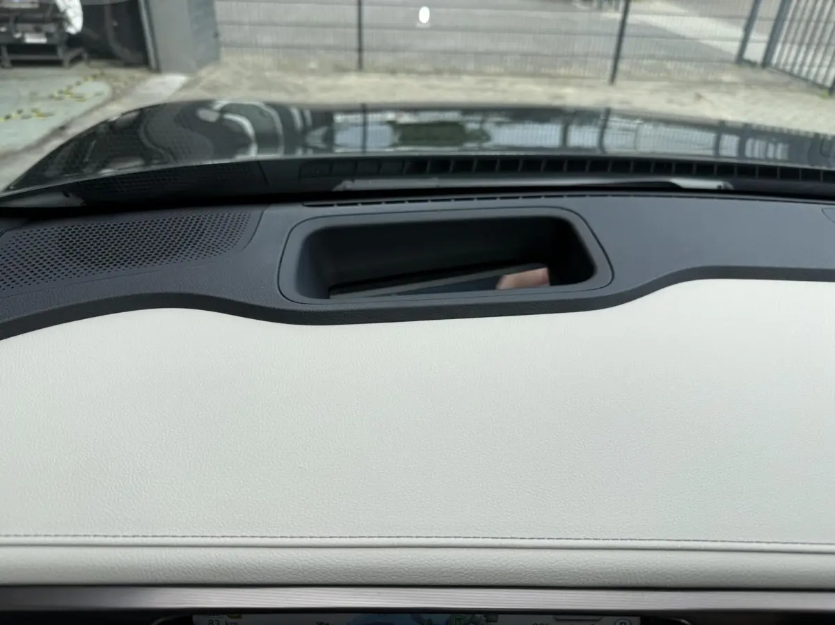 Premium 66 kWh PANORAMADAK LEER