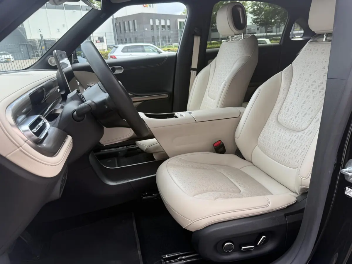 Premium 66 kWh PANORAMADAK LEER