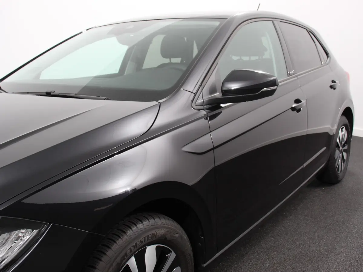 1.0 TSI Move Navigatie App Connect / Android Auto / Apple Carplay Climate Control Parkeer sensoren Lichtmetalen Velgen Dab Digitale Cockpit