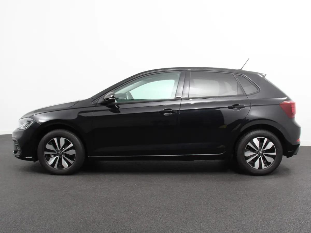 1.0 TSI Move Navigatie App Connect / Android Auto / Apple Carplay Climate Control Parkeer sensoren Lichtmetalen Velgen Dab Digitale Cockpit