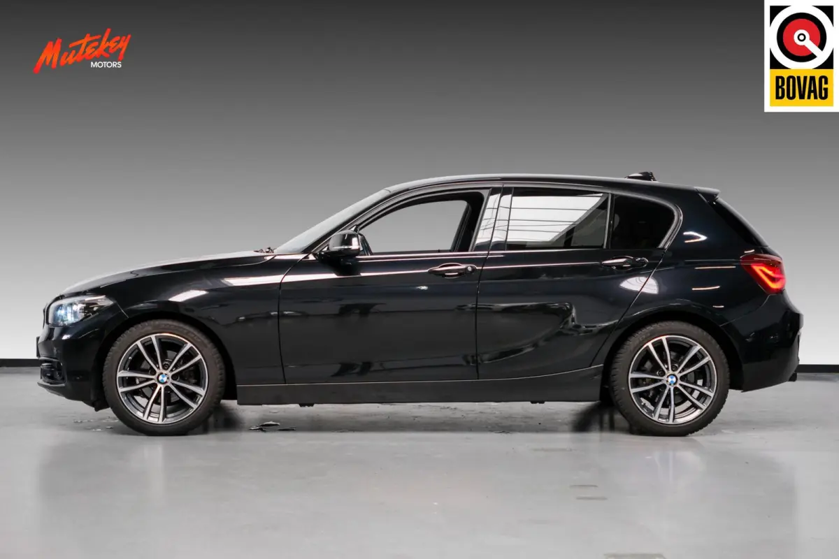 118i Edition Sport Line Shadow | Cognac