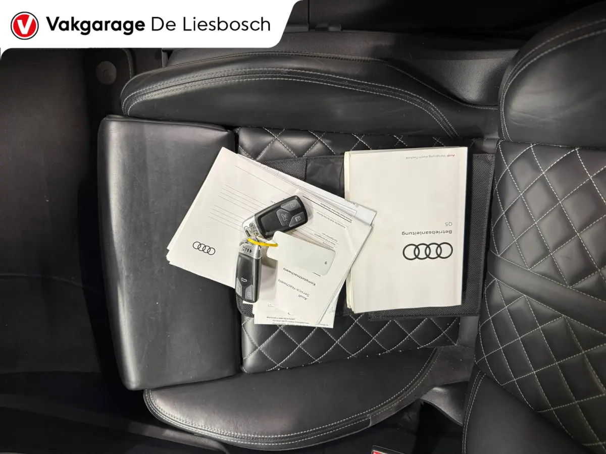 2.0 TFSI quattro Sport S Line Black Edition / 360 camera / leder / Panoramadak / trekhaak