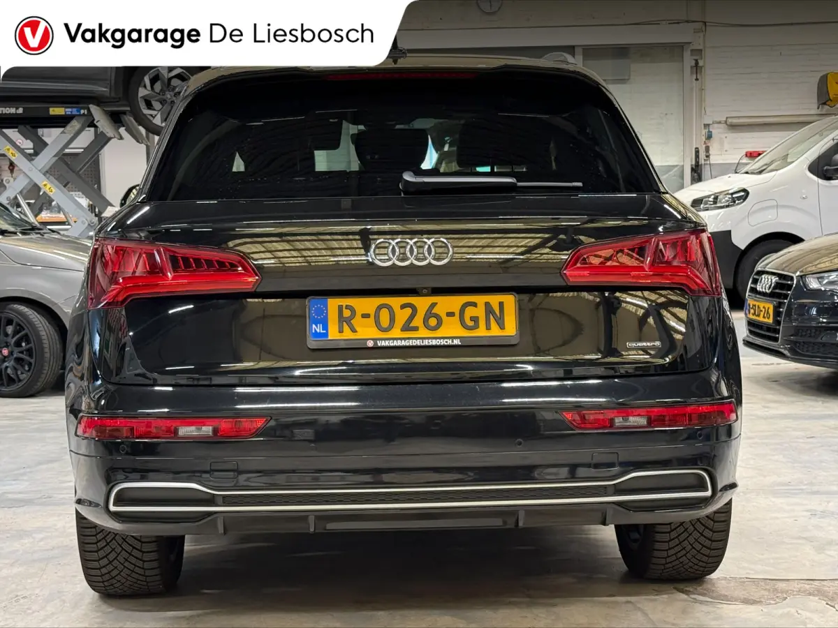 2.0 TFSI quattro Sport S Line Black Edition / 360 camera / leder / Panoramadak / trekhaak