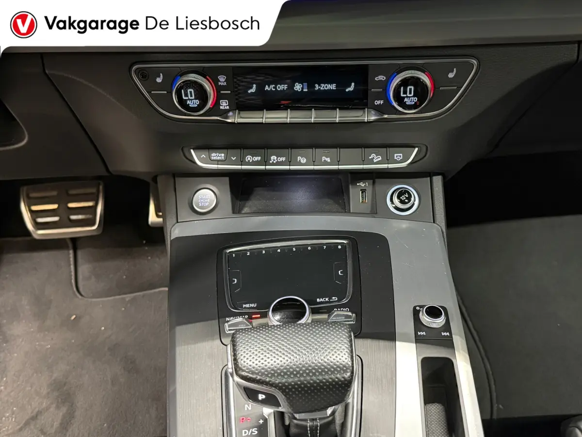 2.0 TFSI quattro Sport S Line Black Edition / 360 camera / leder / Panoramadak / trekhaak