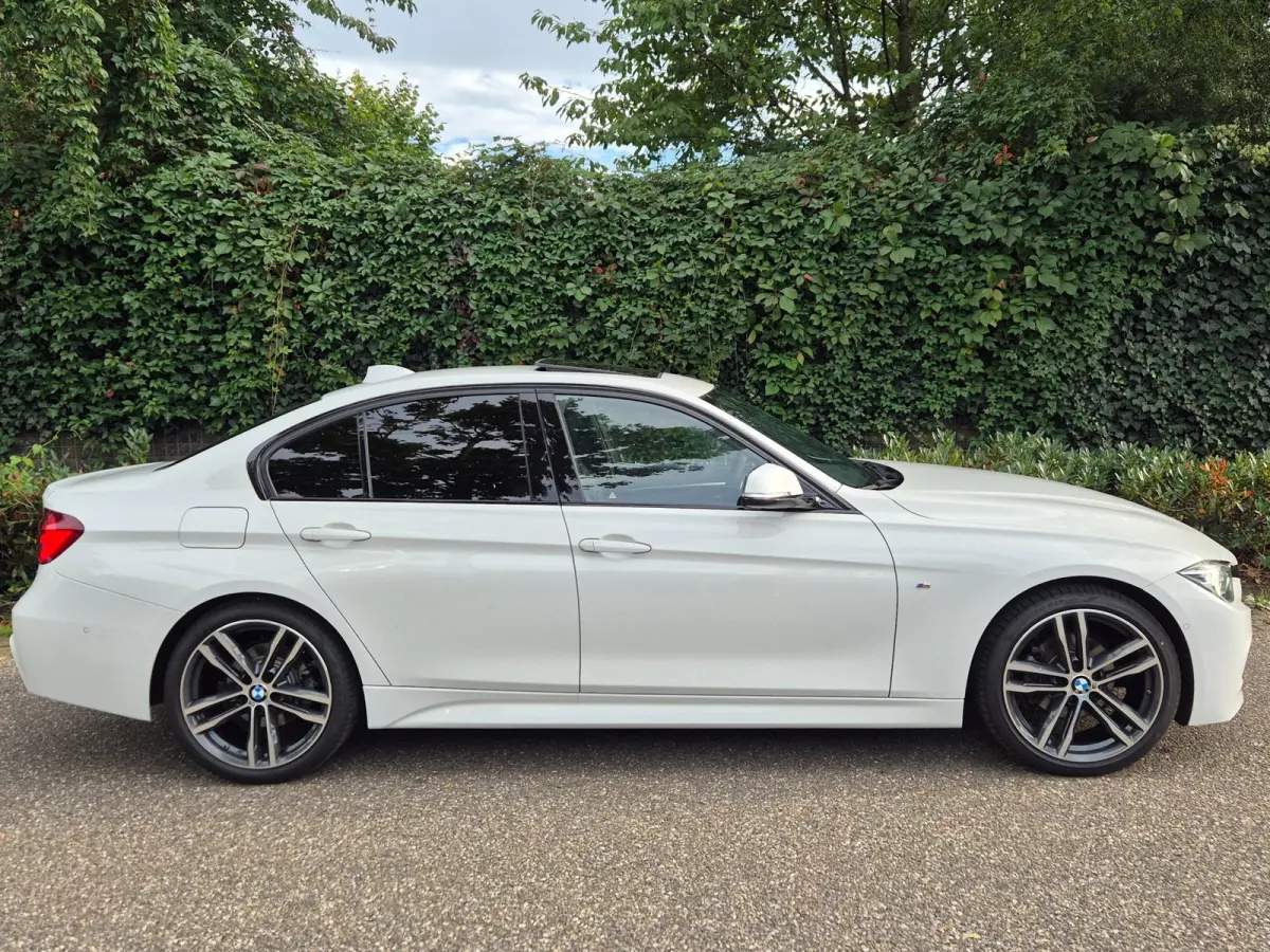 320i F30 M Sport Ed Shadow Executive H&K Apple CarPlay Pano ACC Adaptieve Cruise Keyless NAP