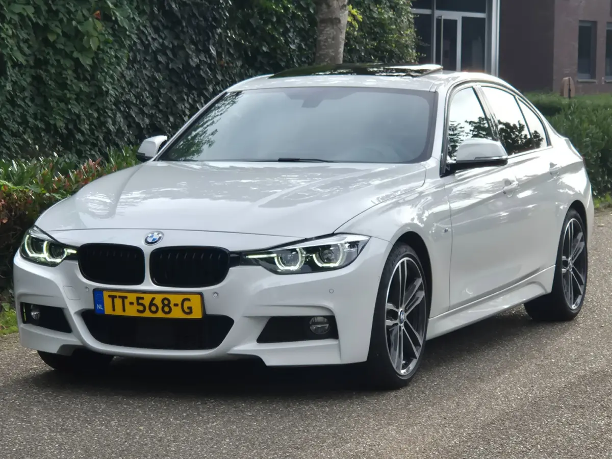 320i F30 M Sport Ed Shadow Executive H&K Apple CarPlay Pano ACC Adaptieve Cruise Keyless NAP