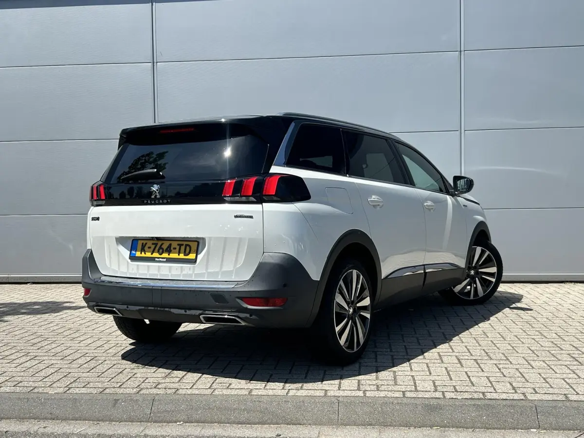1.2 PureTech GT-Line Avantage | Panoramisch schuifdak | Adaptieve Cruise Control | Camera | Apple Carplay/Android Auto