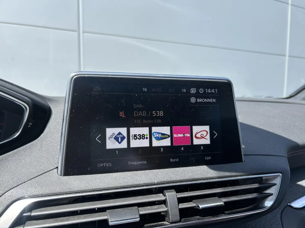 1.2 PureTech GT-Line Avantage | Panoramisch schuifdak | Adaptieve Cruise Control | Camera | Apple Carplay/Android Auto