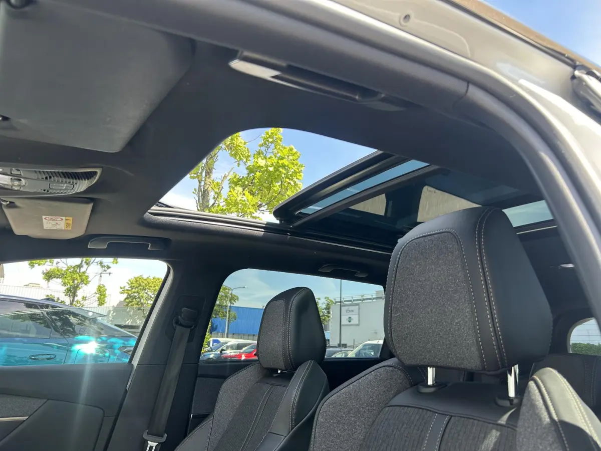 1.2 PureTech GT-Line Avantage | Panoramisch schuifdak | Adaptieve Cruise Control | Camera | Apple Carplay/Android Auto