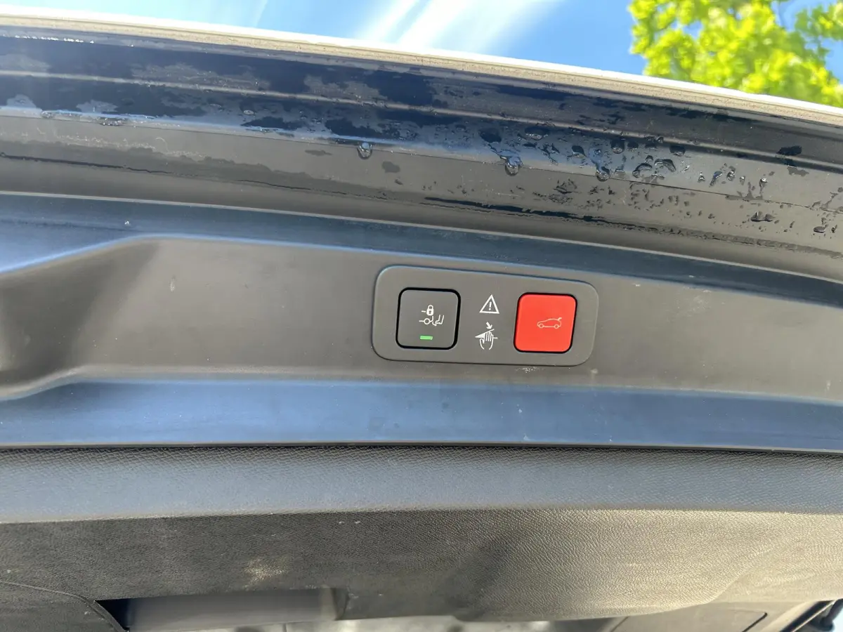 1.2 PureTech GT-Line Avantage | Panoramisch schuifdak | Adaptieve Cruise Control | Camera | Apple Carplay/Android Auto