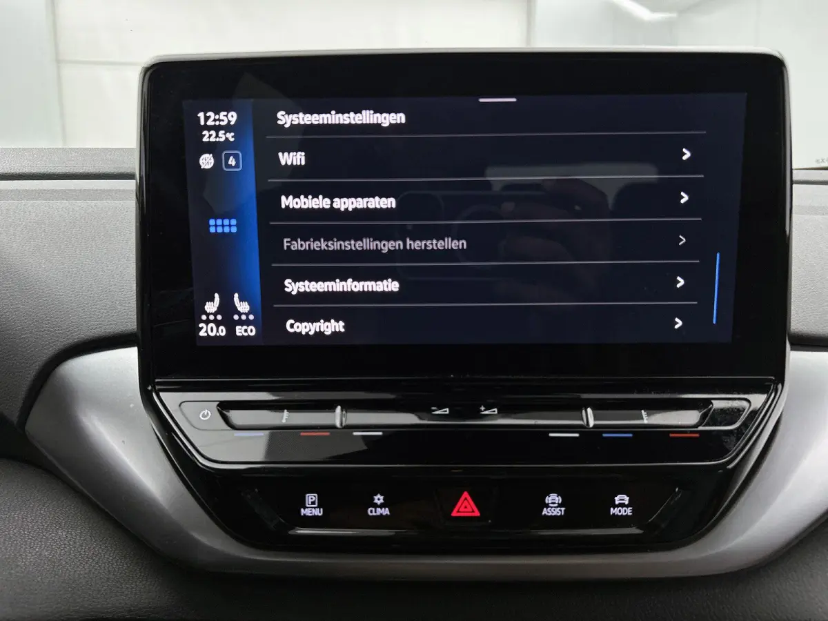 First 77 kWh | 204 PK | SoH...% | Appel Carplay / Android Auto | Parkeercamera | Stoelverwarming | Stuurverwarming | Adaptieve Cruise Control |