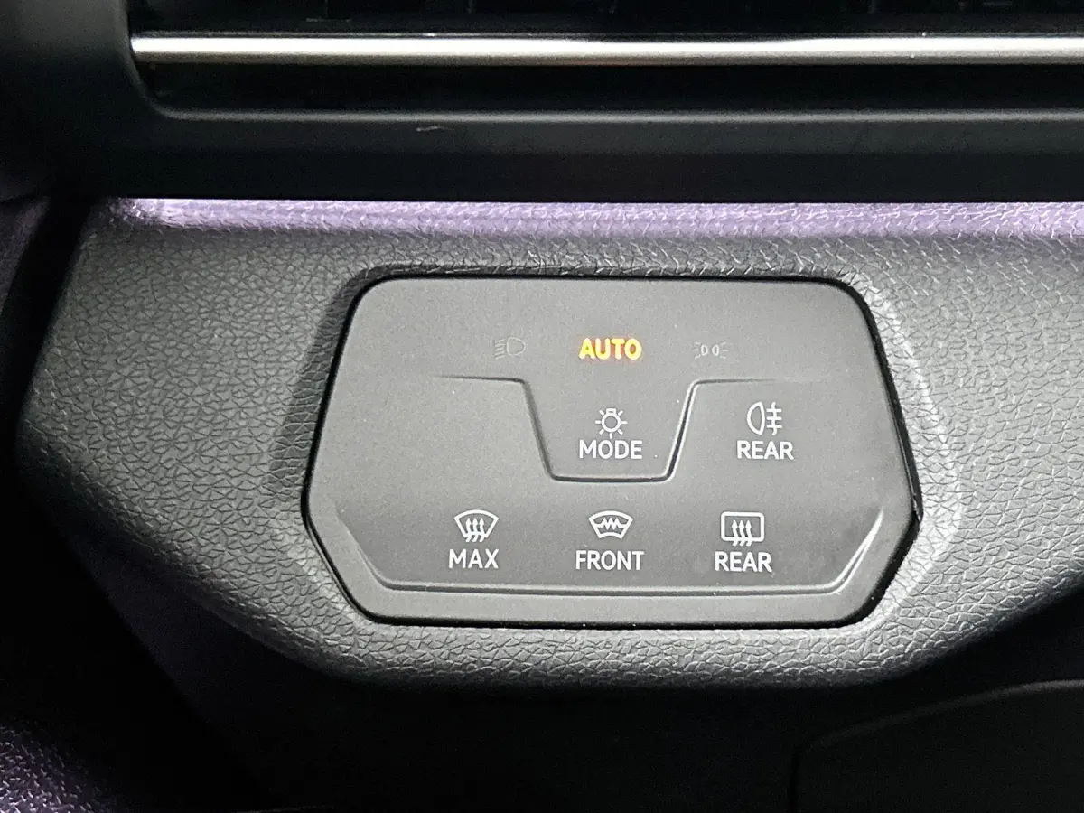 First 77 kWh | 204 PK | SoH...% | Appel Carplay / Android Auto | Parkeercamera | Stoelverwarming | Stuurverwarming | Adaptieve Cruise Control |