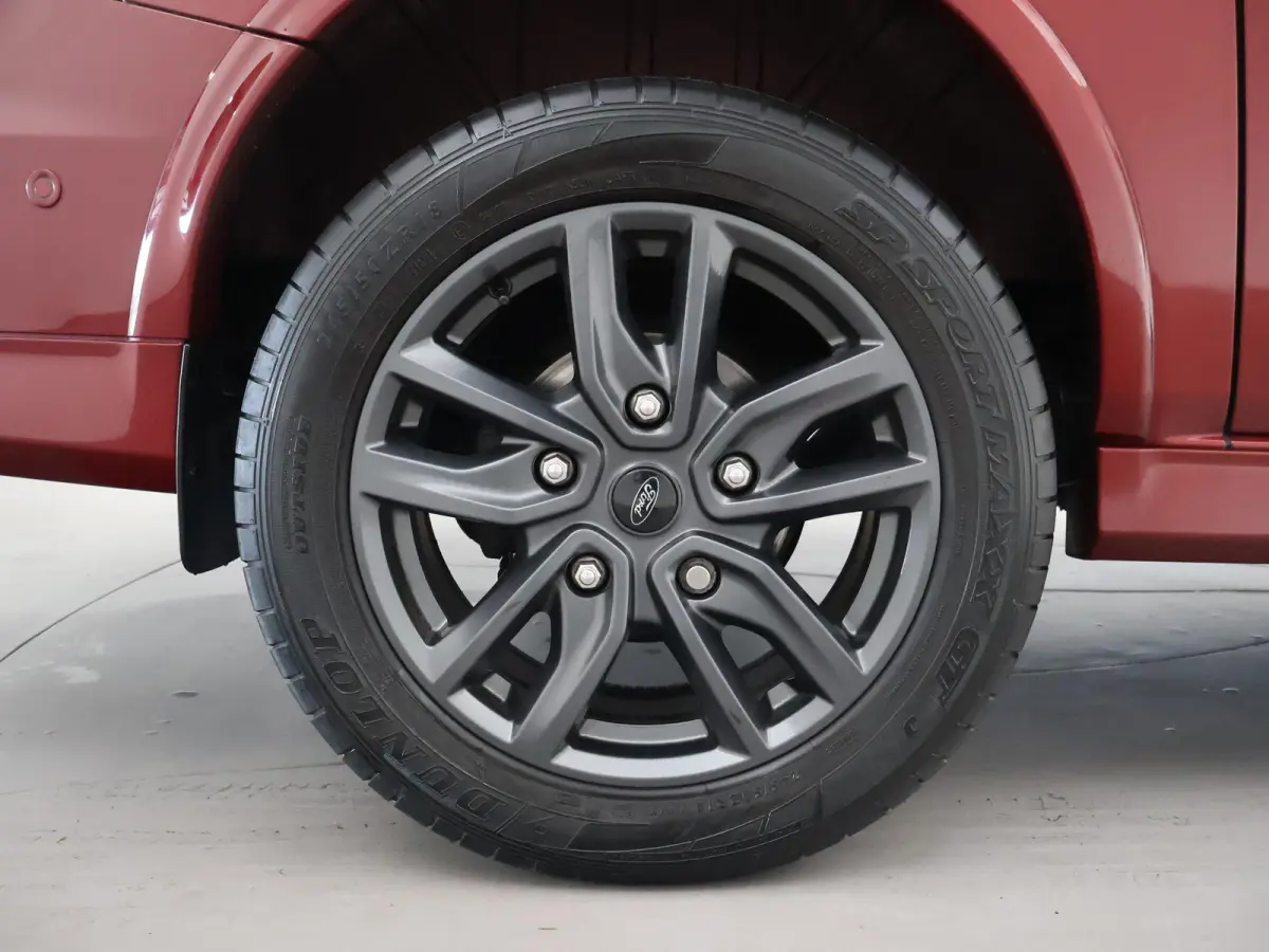 320 2.0 TDCI 185 PK SPORT AUT. 5-PERS DUBBEL CAB. + 2 SCHUIFDEUREN | TREKHAAK | CARPLAY | STOELVERW.