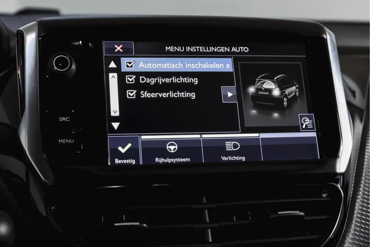 1.2 PureTech 110 PK Blue Lion | Cruise | PDC | NAV | Airco | Afn.Trekhaak | DAB | LM 16" |