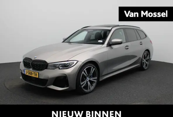 M340i xDrive High Executive | Apple Carplay / Android Auto | Panoramadak | Stuurverwarming | Stoelverwarming Voor en Achter | Harman Kardon | Head-up Display | Trekhaak |