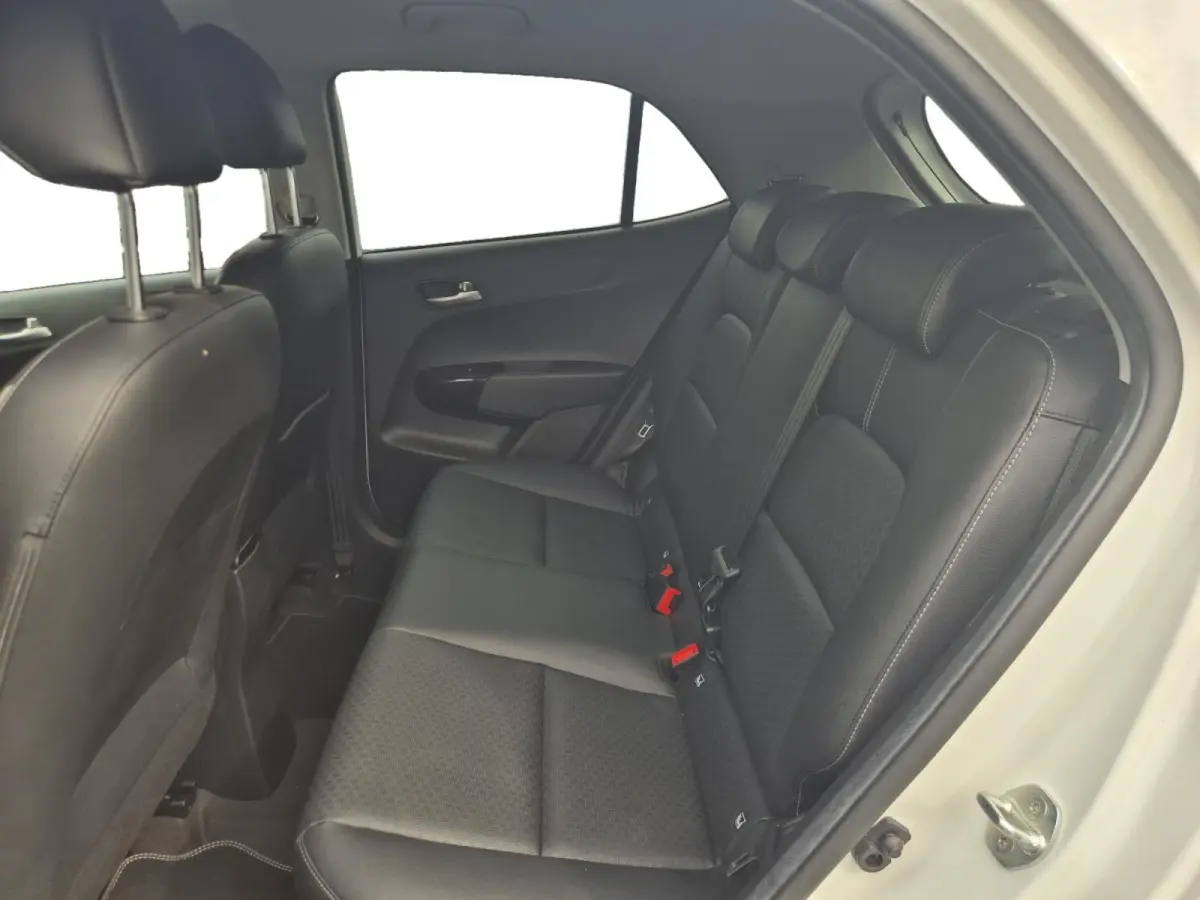 1.2 CVVT X-Line | Cruise Control | Climate Control | Camera | Navigatie | Stoelverwarming | Stuurverwarming | Lederen Bekleding | X-Line |