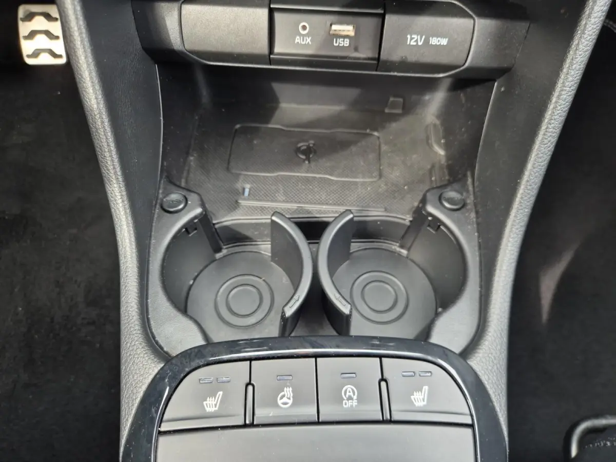 1.2 CVVT X-Line | Cruise Control | Climate Control | Camera | Navigatie | Stoelverwarming | Stuurverwarming | Lederen Bekleding | X-Line |