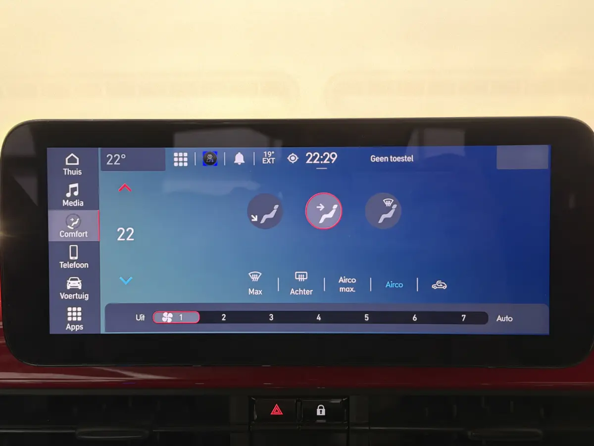 3+1 42 kWh | Apple CarPlay - Android Auto | Stoelen verwarmd | Dodehoek detectie