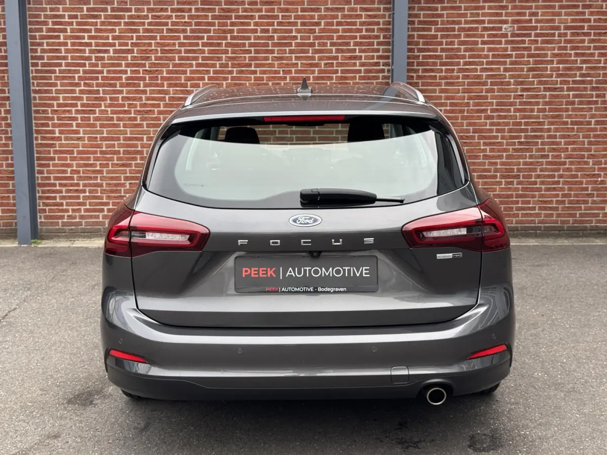 1.0 EcoBoost Hybrid Titanium | Stuur, Stoel en Voorruitverwarming | Cruise Control adaptief | Carplay/Andriod/Navi |