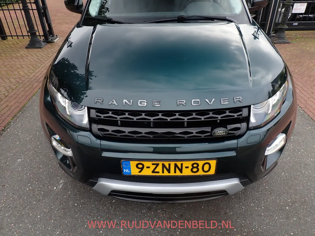 2.2 TD4 4WD DYNAMIC / CAMERA / STUUR + STOELVERWARMING / MEMORY / NAVI