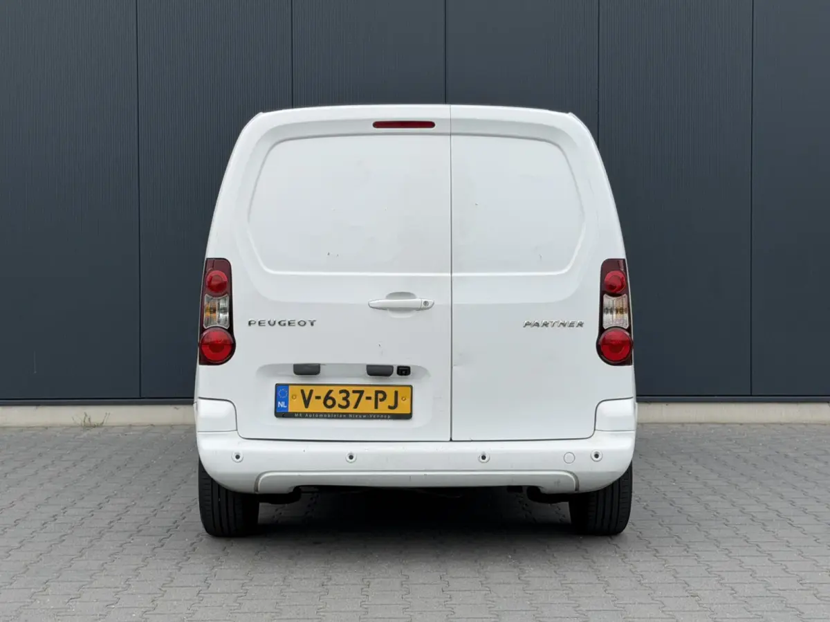 bestel 120 1.6 BlueHDi Automaat - Led - 2e Eigenaar