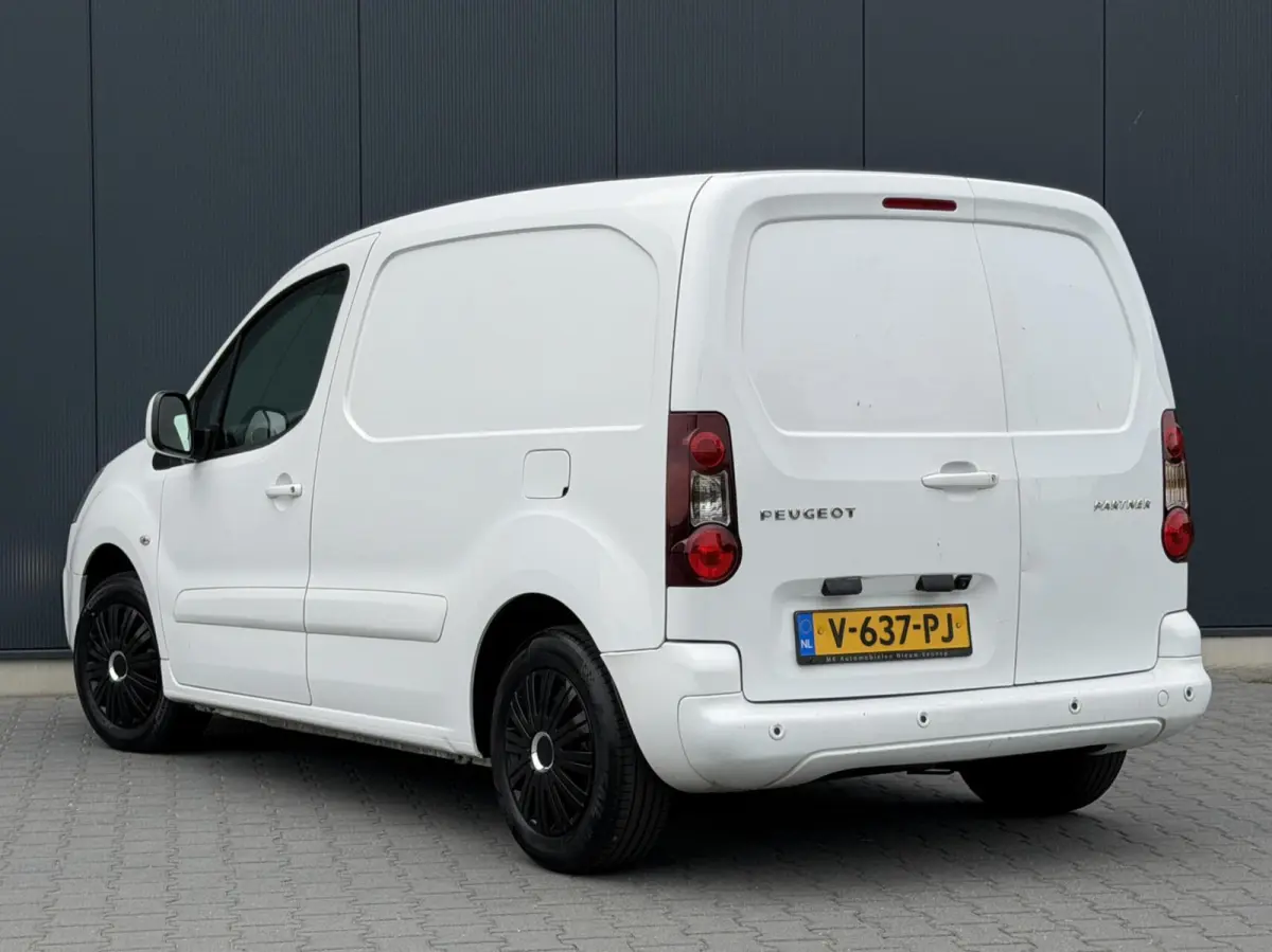 bestel 120 1.6 BlueHDi Automaat - Led - 2e Eigenaar