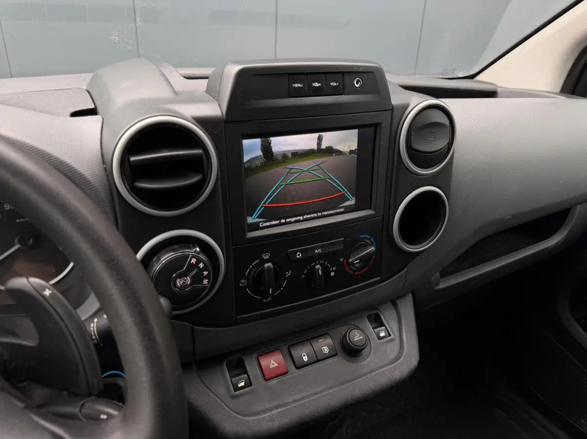bestel 120 1.6 BlueHDi Automaat - Led - 2e Eigenaar