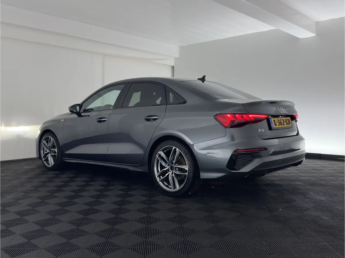 35 TFSI S edition (INCL-BTW)  *AUT | 1/2 LEATHER | MATRIX-LED | HEATED-SPORTSEATS | CRUISE | CAMERA | DIGI-COCKPIT | NAVI-FULLMAP | PRIVACY-GLASS | AMBIENT-LIGHT | ECC | PDC | 18''ALU*