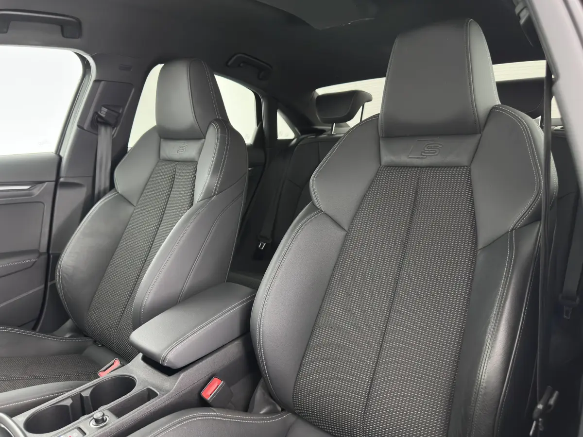 35 TFSI S-Line-Edition MHEV (INCL-BTW)  Aut. *LEATHER-FABRIC | MATRIX-LED | HEATED-SPORTSEATS | CRUISE | CAMERA | DIGI-COCKPIT | NAVI-FULLMAP | PRIVACY-GLASS | AMBIENTLIGHT | ECC | PDC | DAB