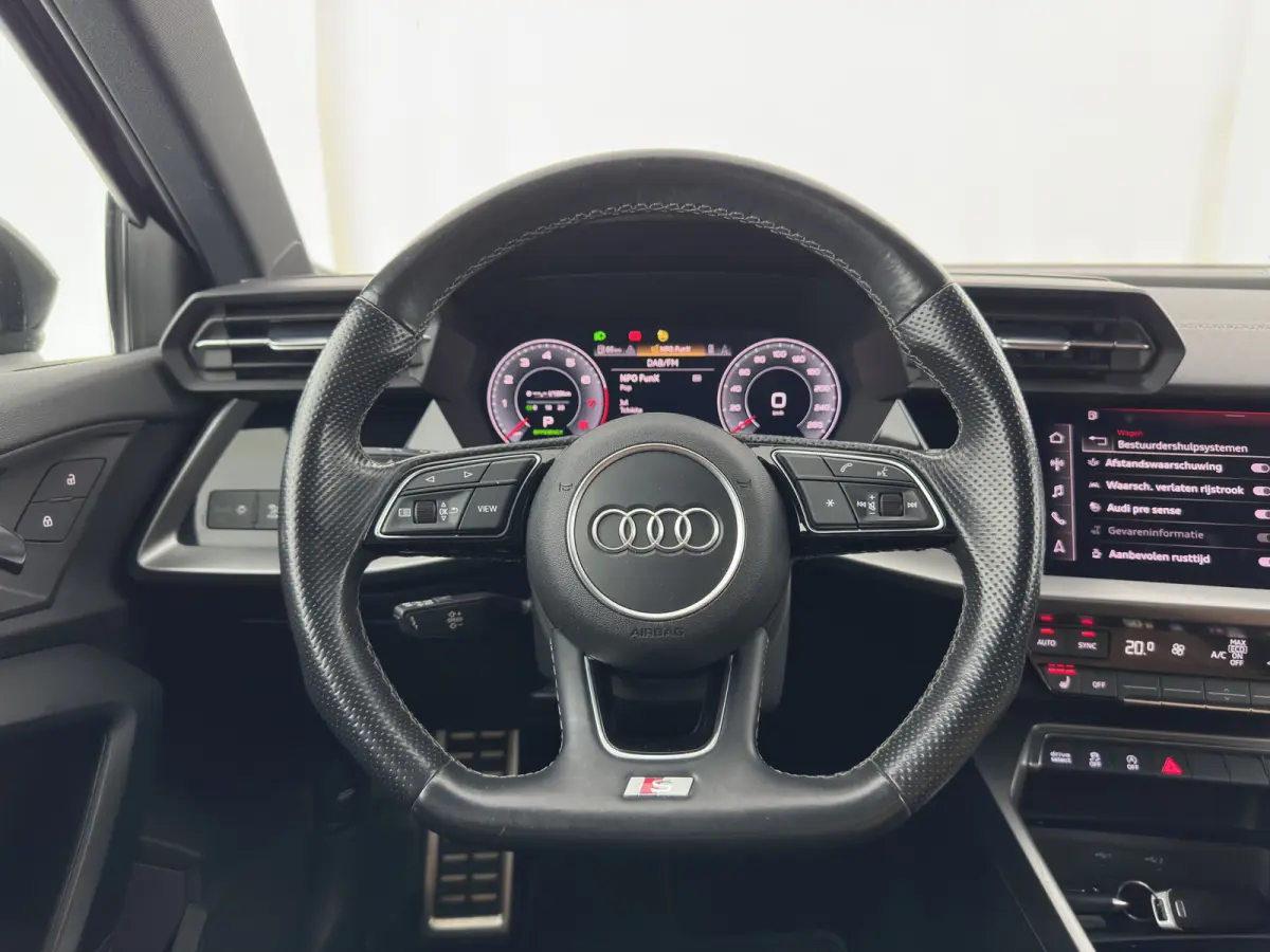 35 TFSI S edition (INCL-BTW)  *AUT | 1/2 LEATHER | MATRIX-LED | HEATED-SPORTSEATS | CRUISE | CAMERA | DIGI-COCKPIT | NAVI-FULLMAP | PRIVACY-GLASS | AMBIENT-LIGHT | ECC | PDC | 18''ALU*