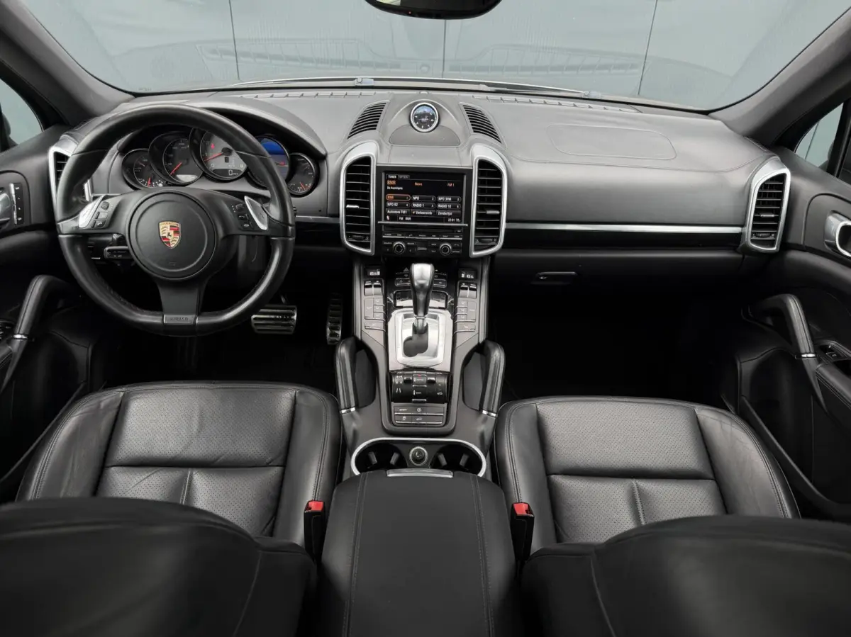 4.8 S ''144DKM'' Schuifdak - Sportchrono - Leder Dashboard