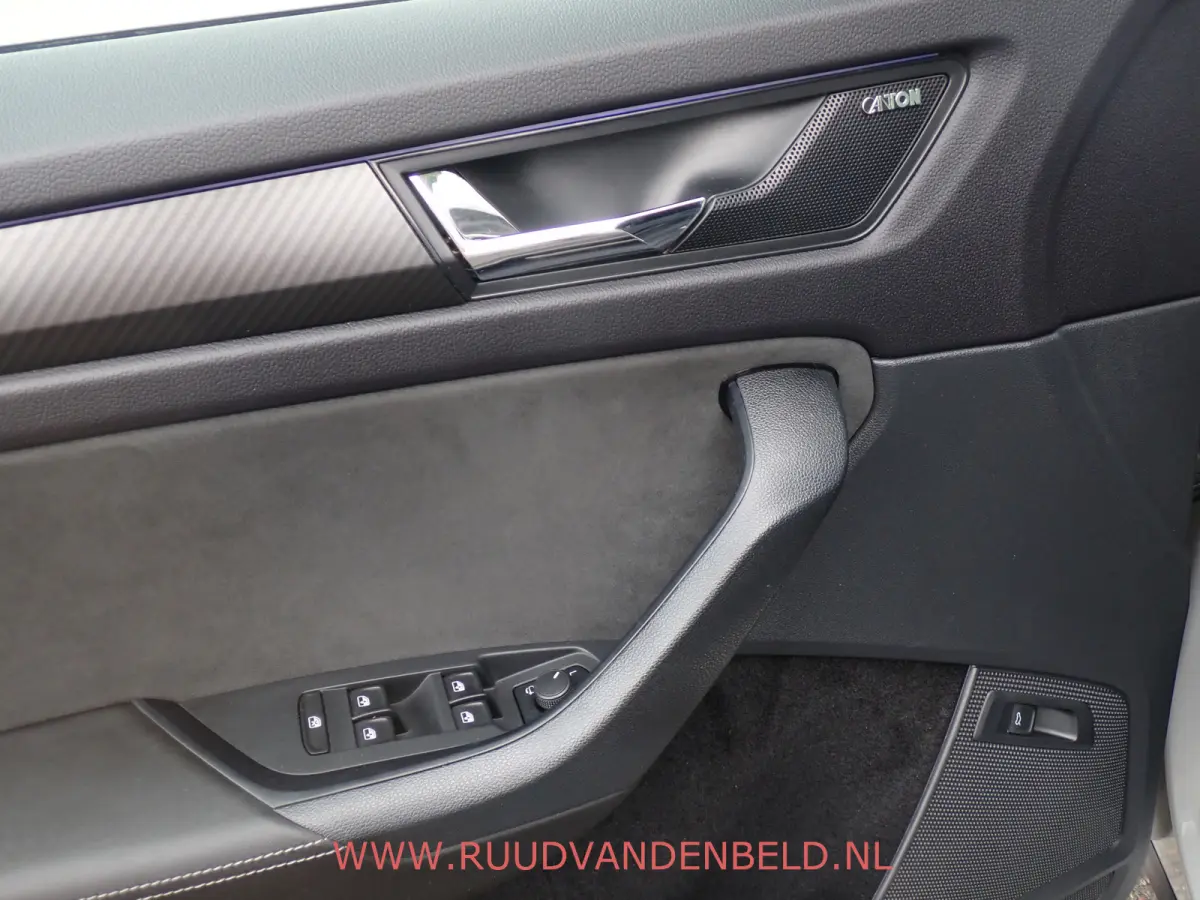 1.5 TSI SPORTLINE 7-PERS / TREKHAAK / CARPLAY / CAMERA / KEYLESS / MEMORY