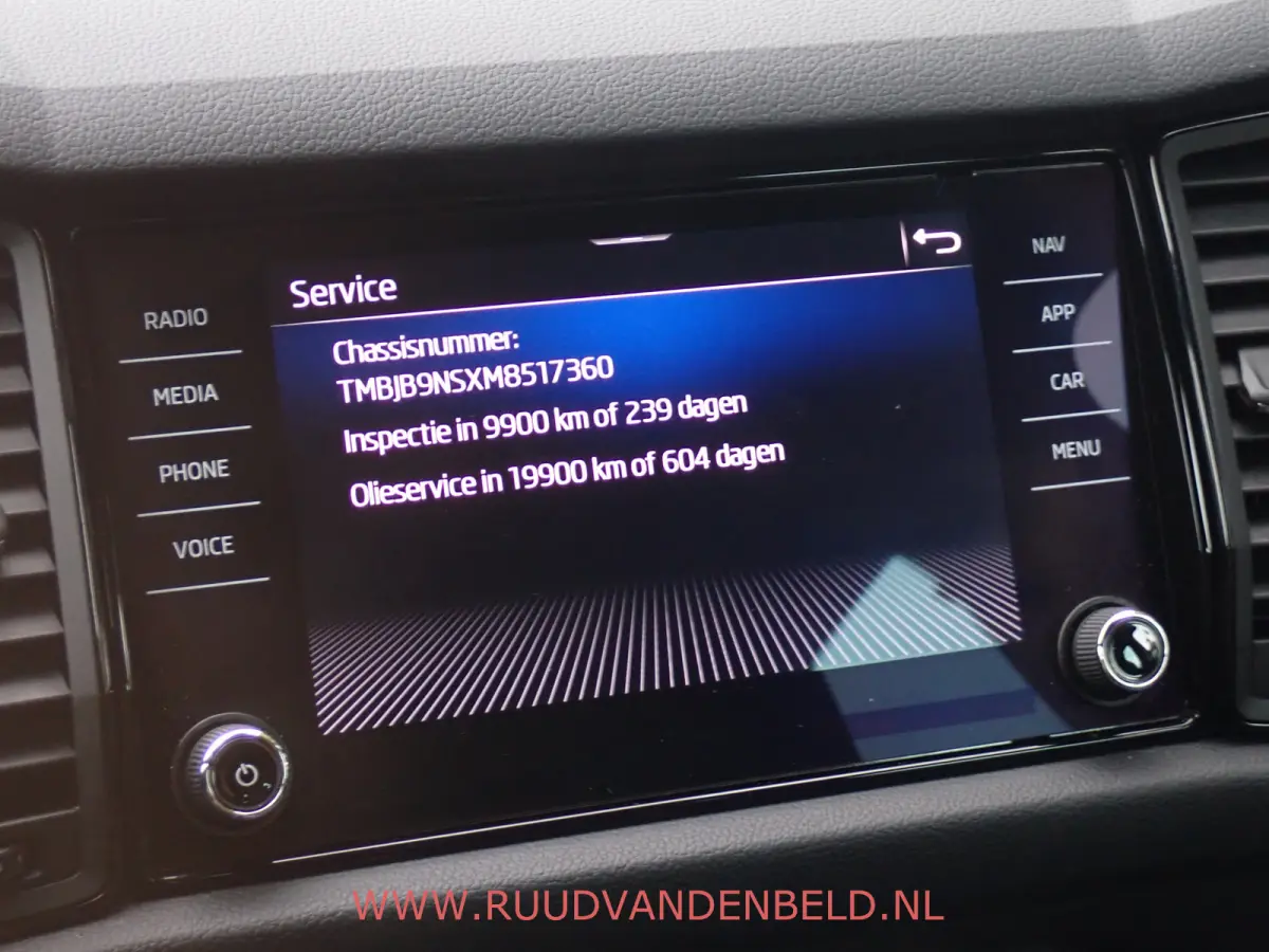 1.5 TSI SPORTLINE 7-PERS / TREKHAAK / CARPLAY / CAMERA / KEYLESS / MEMORY