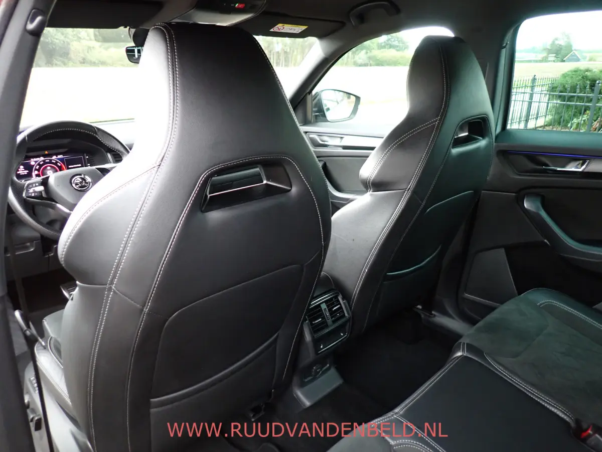 1.5 TSI SPORTLINE 7-PERS / TREKHAAK / CARPLAY / CAMERA / KEYLESS / MEMORY