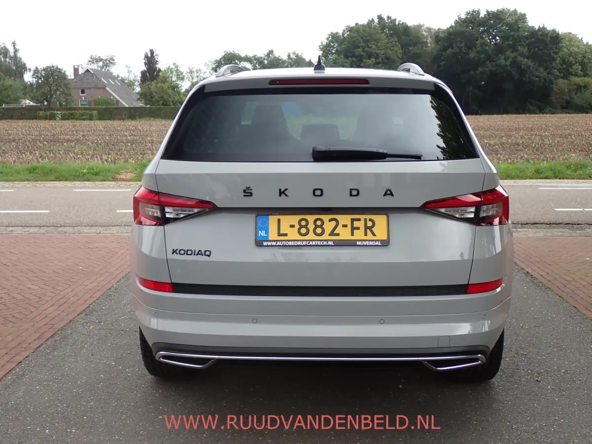 1.5 TSI SPORTLINE 7-PERS / TREKHAAK / CARPLAY / CAMERA / KEYLESS / MEMORY