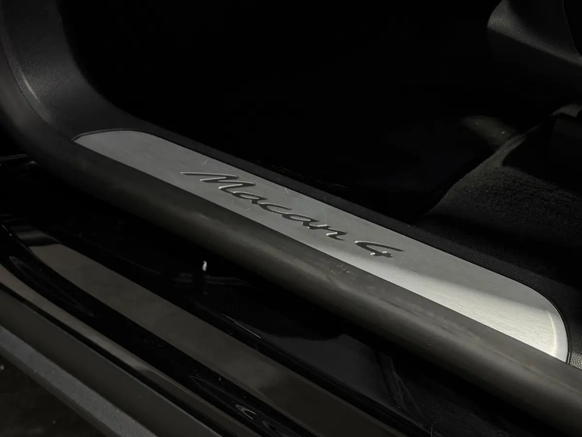 4 100 kWh | Panoramadak | Bose audio | Luxe Leder