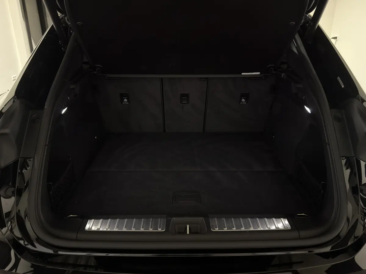 4 100 kWh | Panoramadak | Bose audio | Luxe Leder