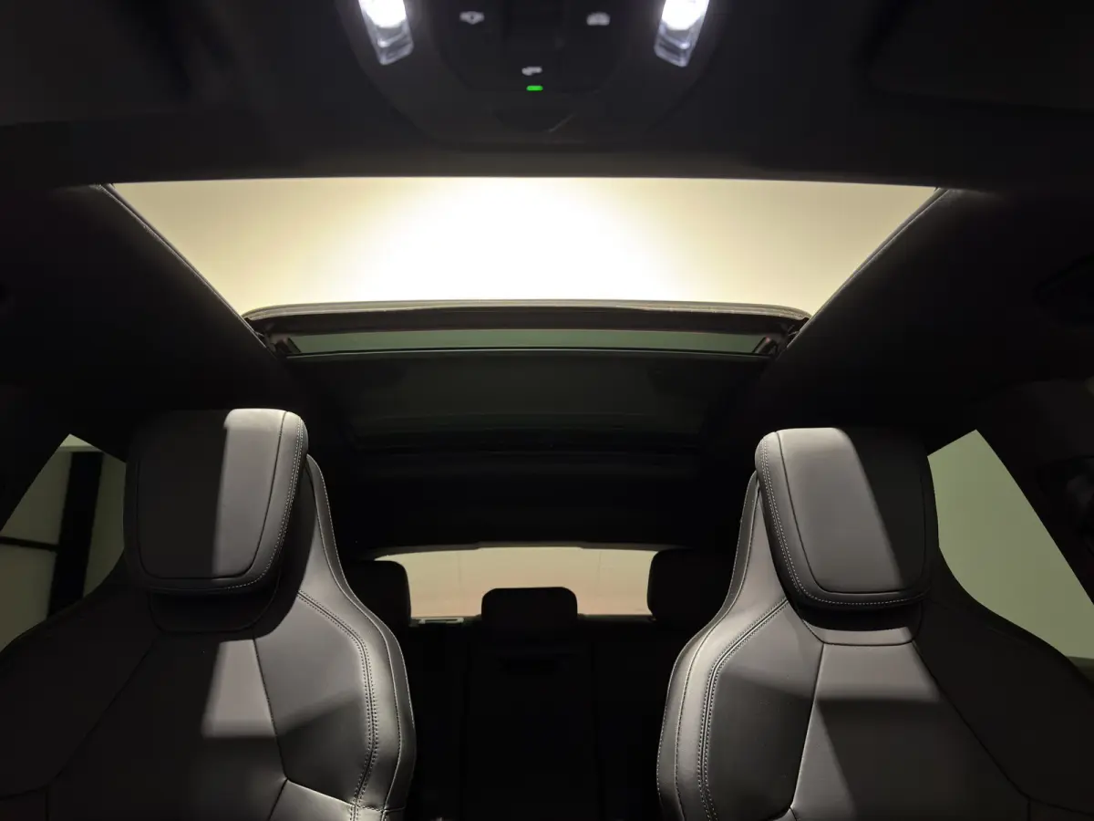 4 100 kWh | Panoramadak | Bose audio | Luxe Leder