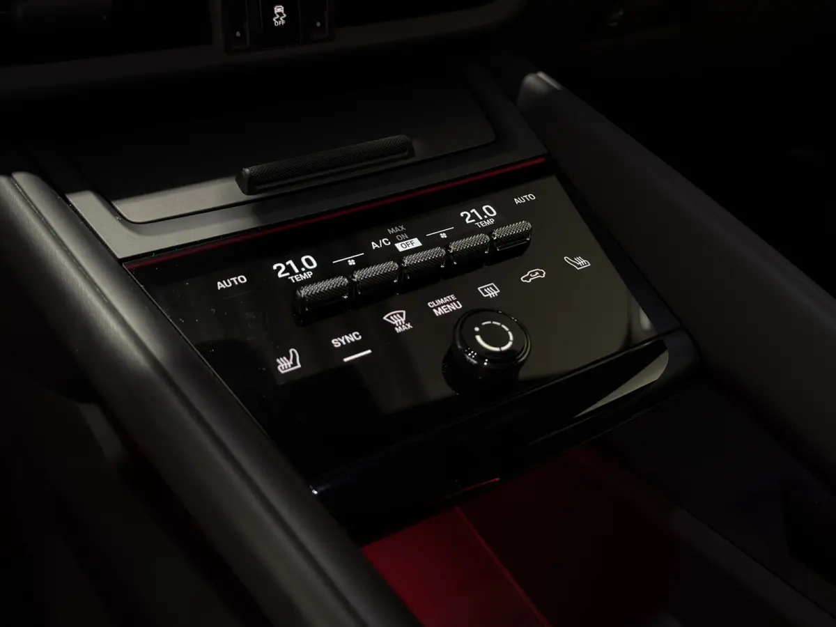 4 100 kWh | Panoramadak | Bose audio | Luxe Leder