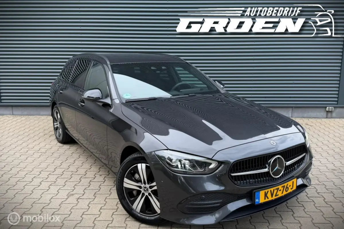 300 e Luxury PHEV 313PK