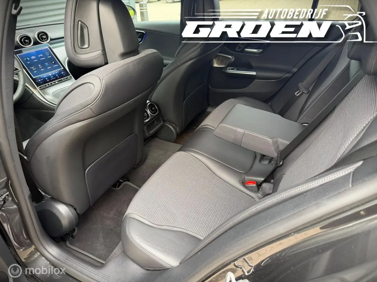 300 e Luxury PHEV 313PK