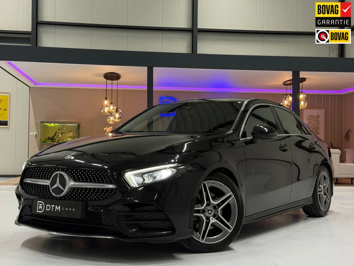 180 Business Solution AMG | MBUX | LED | Camera | Cruise | Lane Assist | Dodehoek
