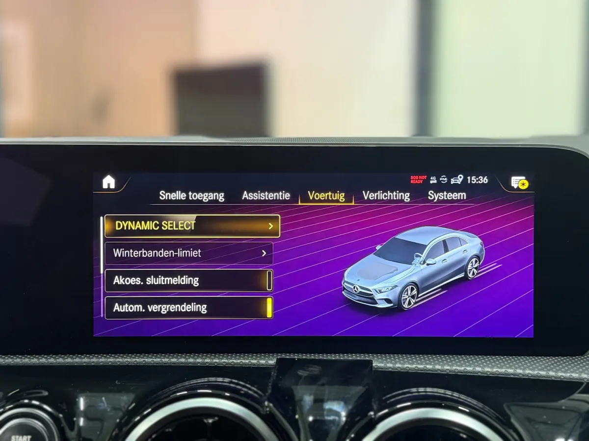 180 Business Solution AMG | MBUX | LED | Camera | Cruise | Lane Assist | Dodehoek