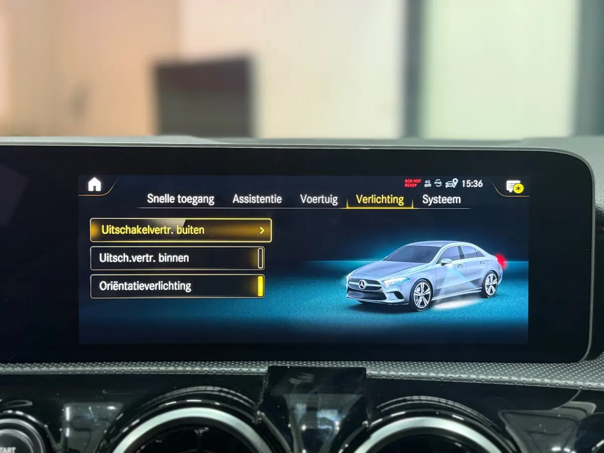 180 Business Solution AMG | MBUX | LED | Camera | Cruise | Lane Assist | Dodehoek